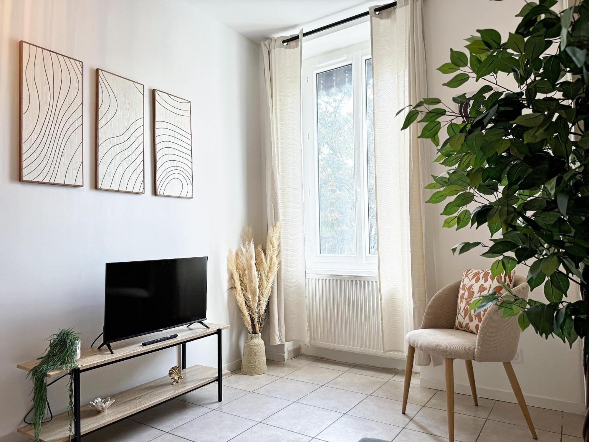 Sacramento Apartment